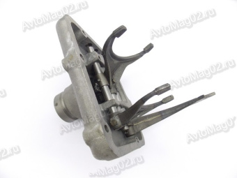 Крышка КПП в сборе ПАЗ-3205, ГАЗ-3307, 53 (верхняя)  ГАЗ  3307-1702010-10