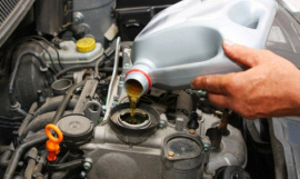 Почему автомобильный двигатель ест масло?